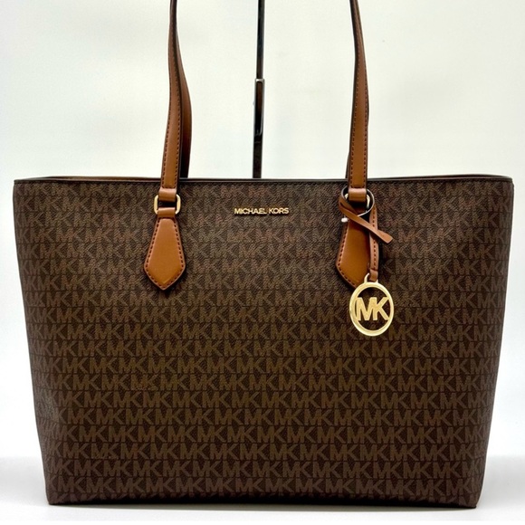 Michael Kors Sheila Large Signature Logo Tote Bag - Brown Signature - Picture 1 of 9